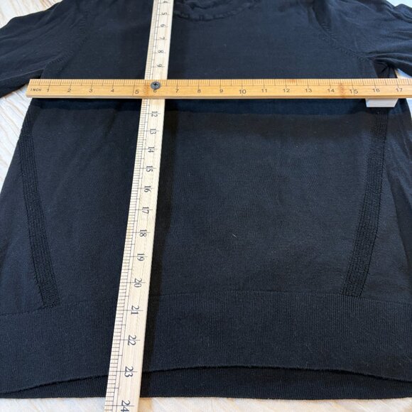 Banana Republic Womens Black Tight Knit Long Sleeve Crewneck Sweater Size LP - Picture 6 of 8